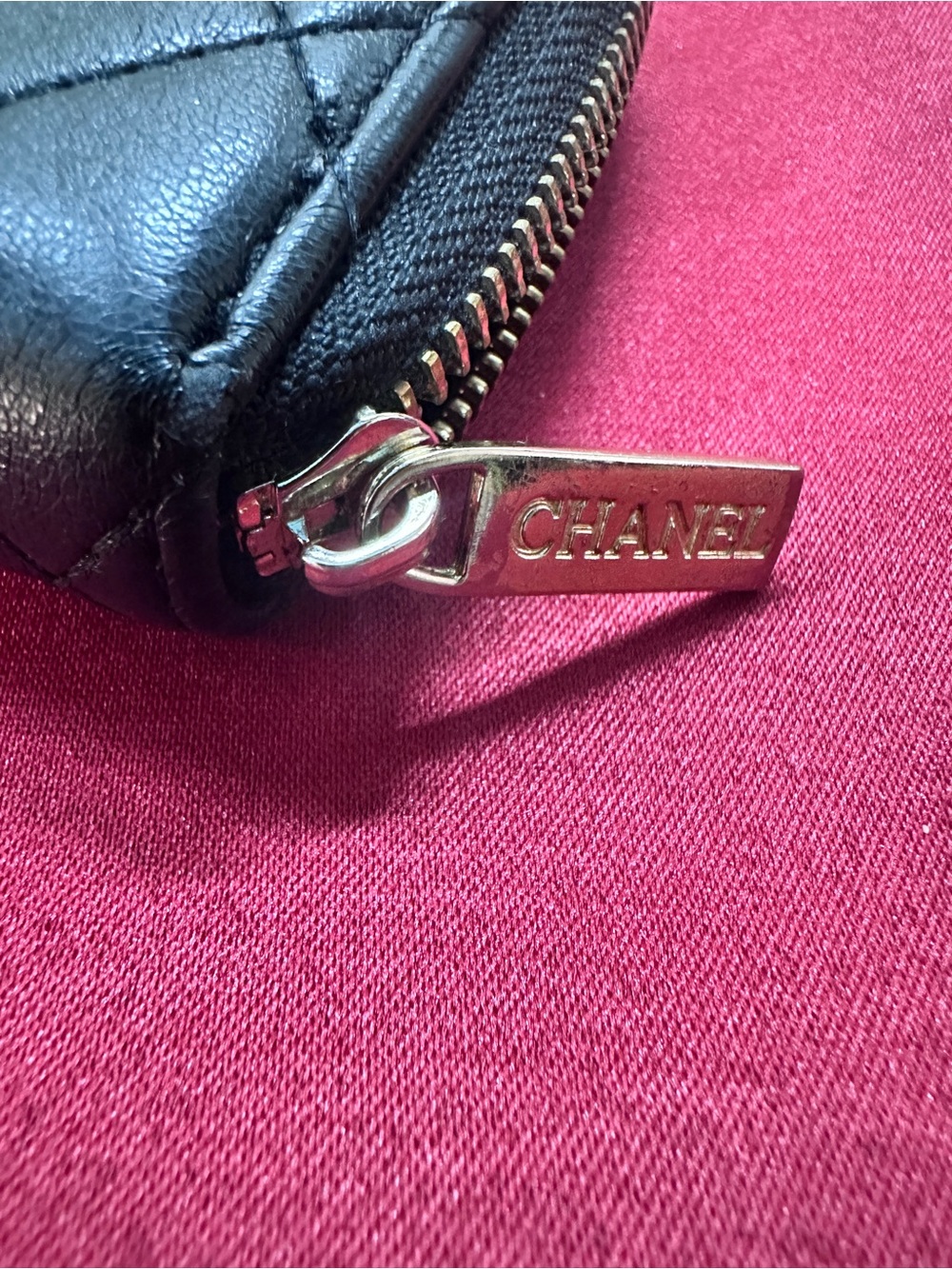 2017 CHANEL Black Quilted Leather Zip Wallet - Picture 3 of 11